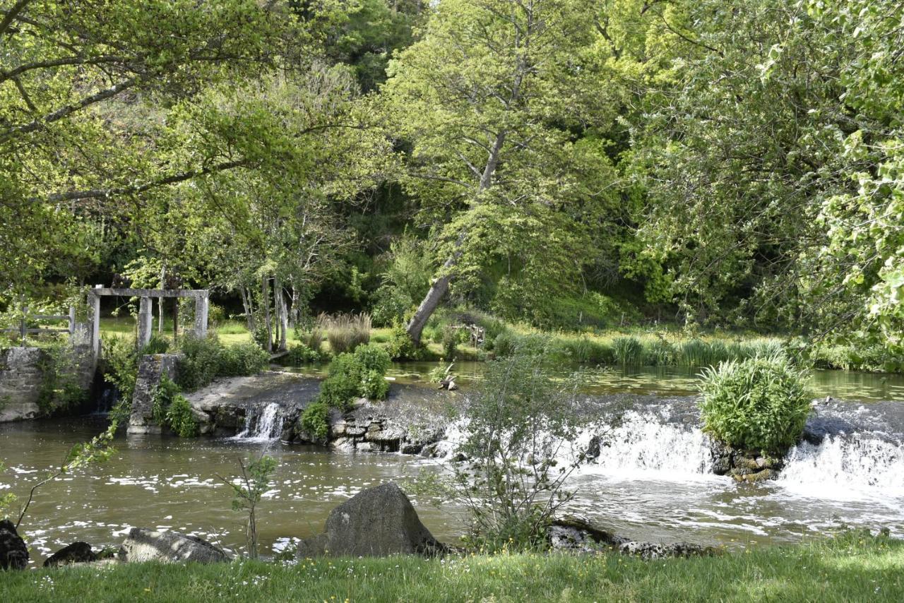 Vila Gite Du Pont Saint-Ceneri-Le-Gerei Dans Les Alpes Mancelles Exteriér fotografie